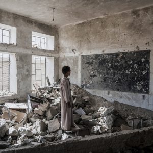 Covering Crisis by Giles Clarke